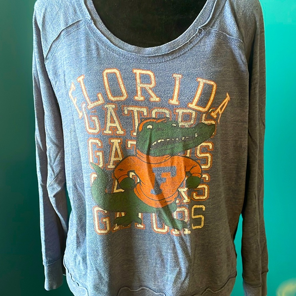 College Vault super lightweight Florida Gators women’s sweatshirt  blue size 2X